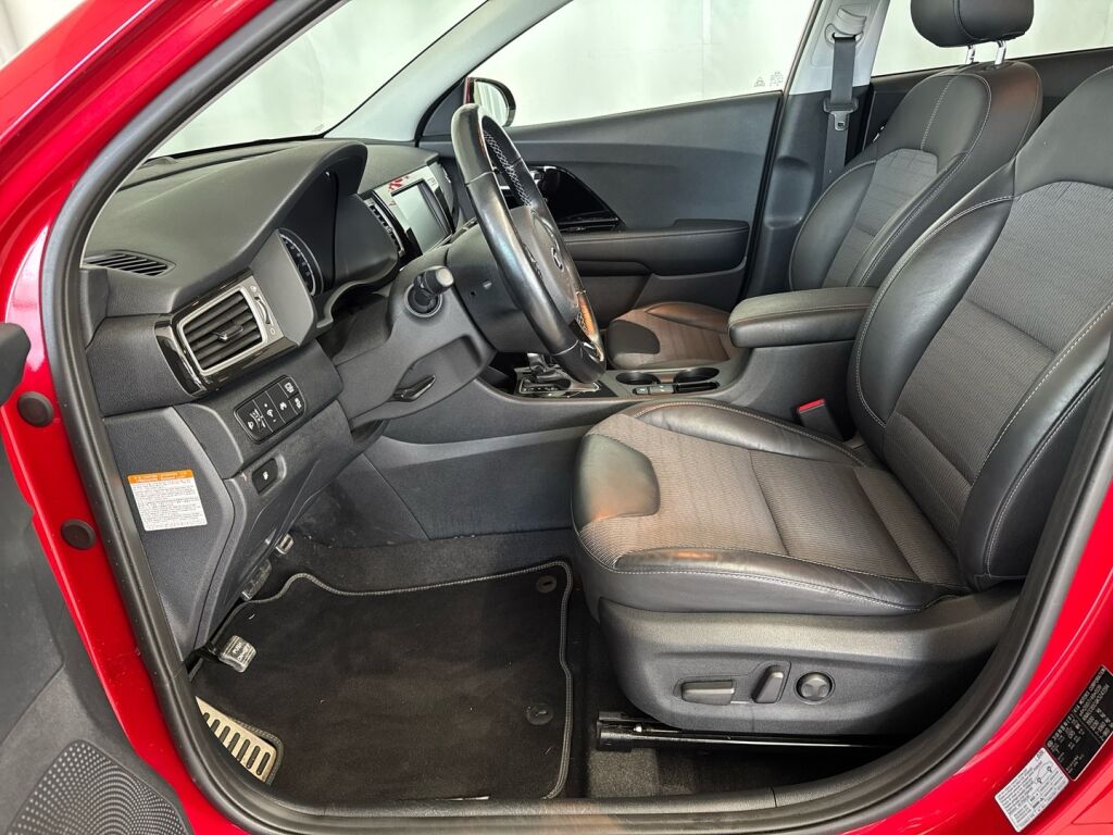 Kia Niro 2019 Punainen