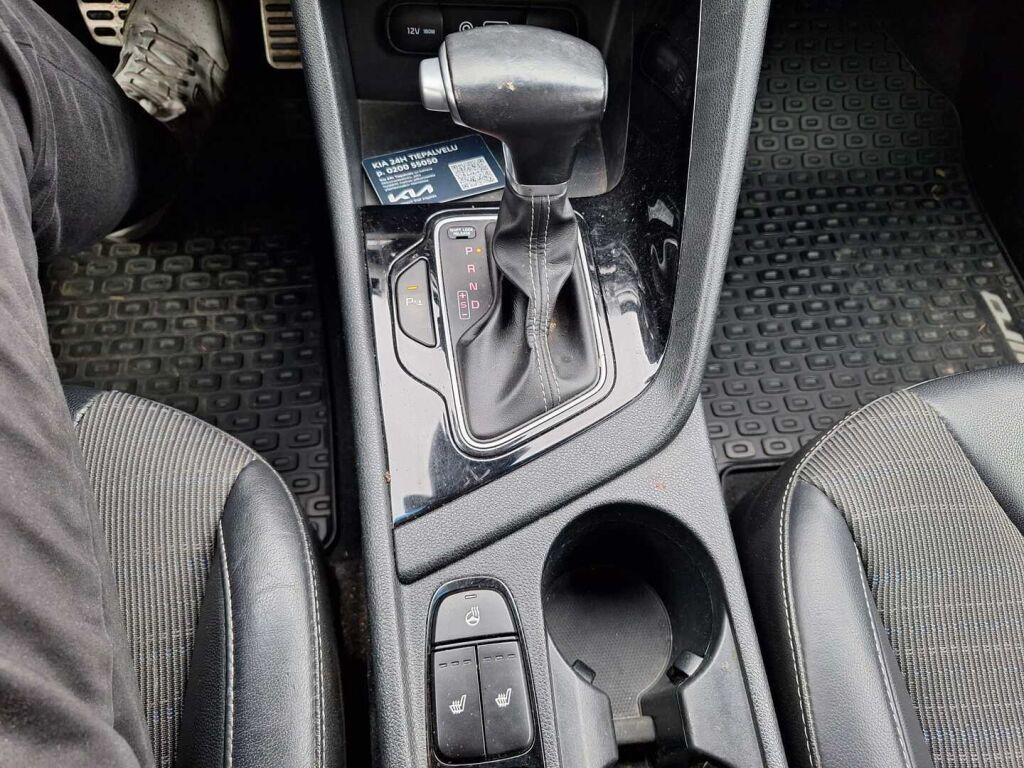 Kia Niro 2019 Punainen