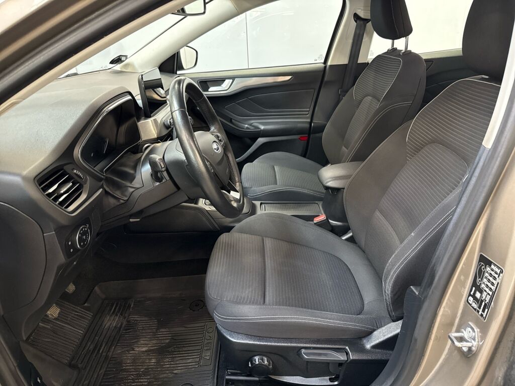 Ford Focus 2019 Harmaa