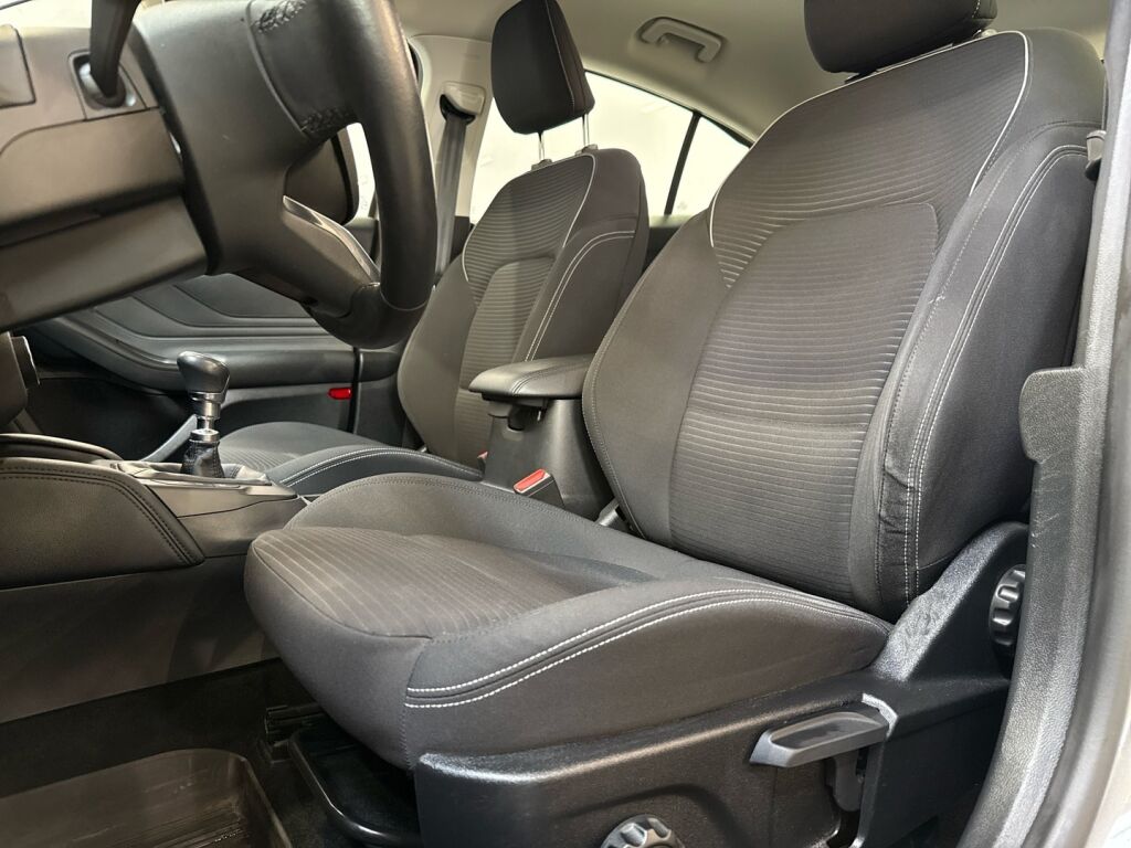 Ford Focus 2019 Harmaa