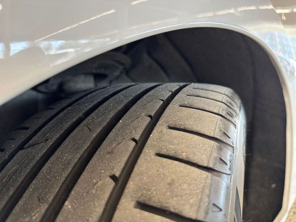 Ford Focus 2019 Valkoinen