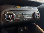 Ford Focus 2019 Valkoinen