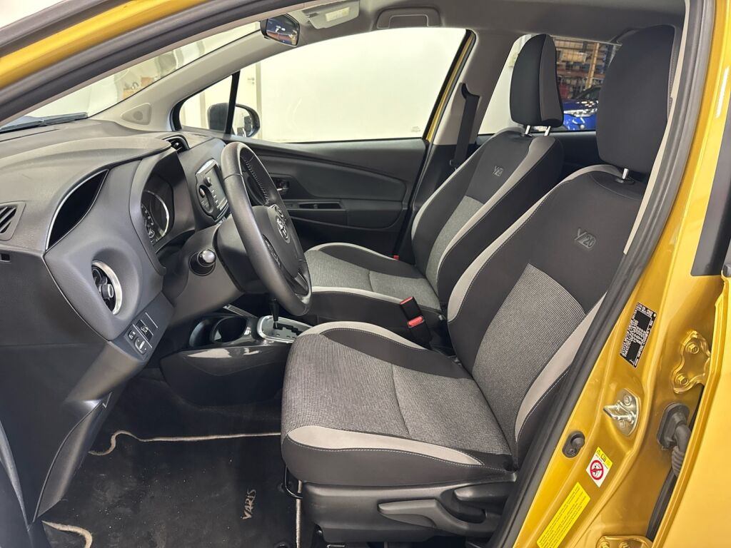 Toyota Yaris 2019 Keltainen