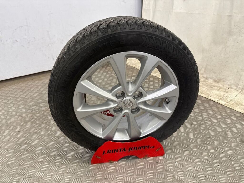 Toyota Yaris 2019 Harmaa
