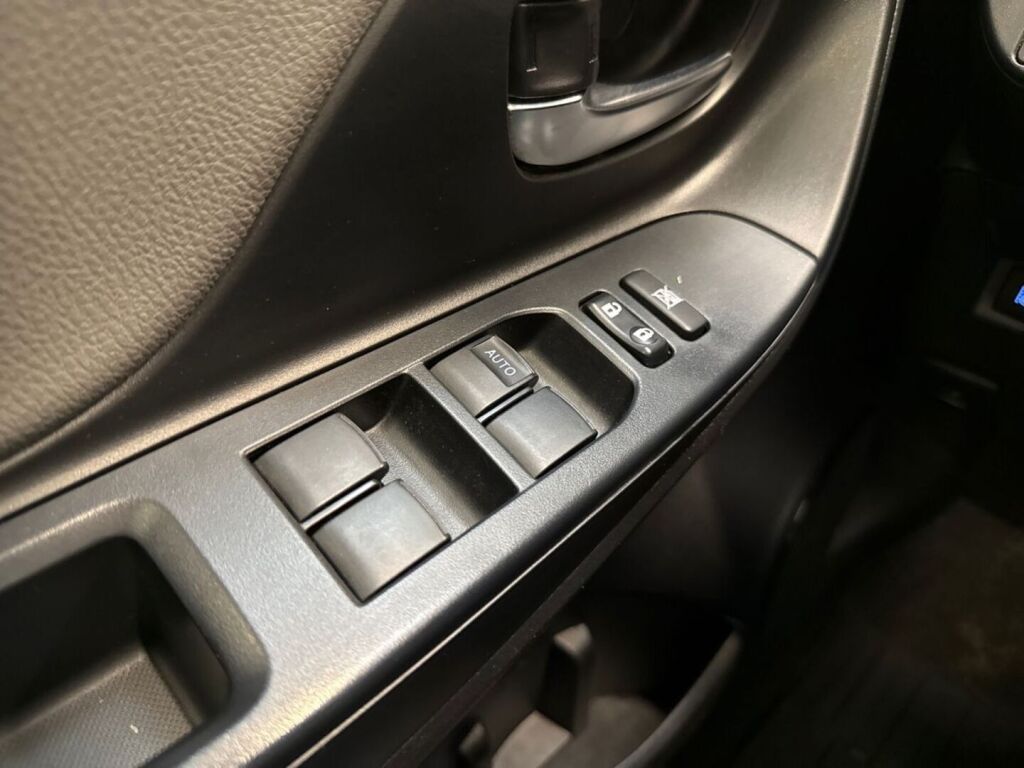 Toyota Yaris 2019 Harmaa