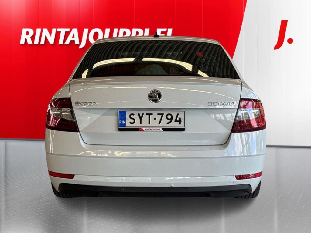 Skoda Octavia 2019 Valkoinen