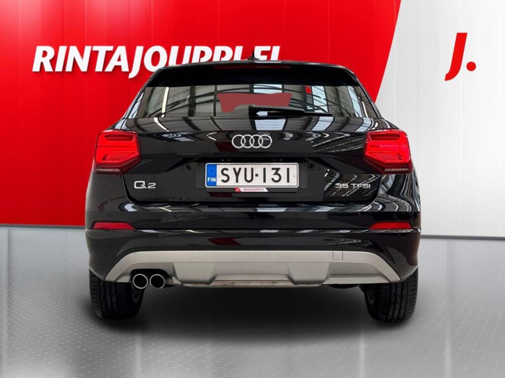Audi Q2 2020 Musta
