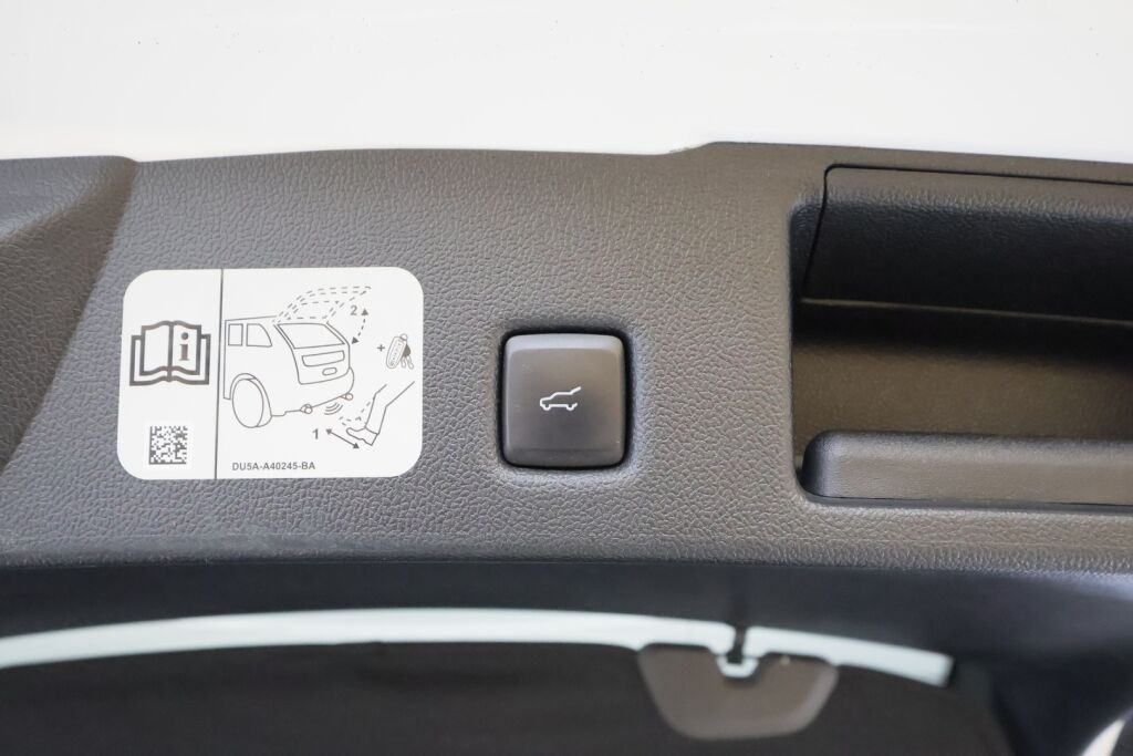 Ford Kuga 2021 Valkoinen