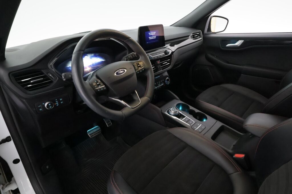 Ford Kuga 2021 Valkoinen