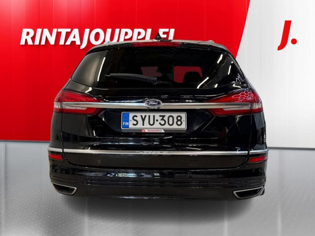 Ford Mondeo 2020 Musta