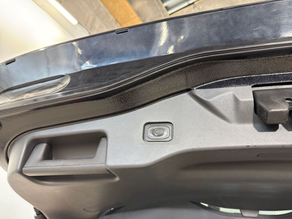 Ford Mondeo 2020 Musta