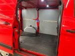 Ford Transit Custom 2022 Punainen