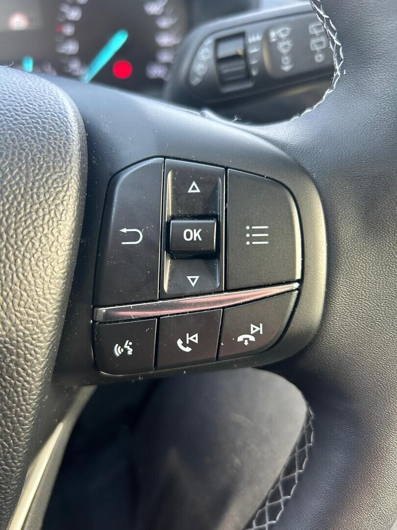 Ford Puma 2020 Musta