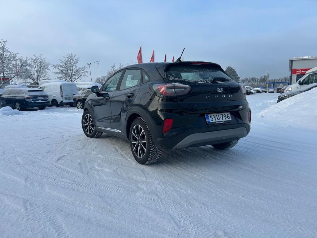 Ford Puma 2020 Musta