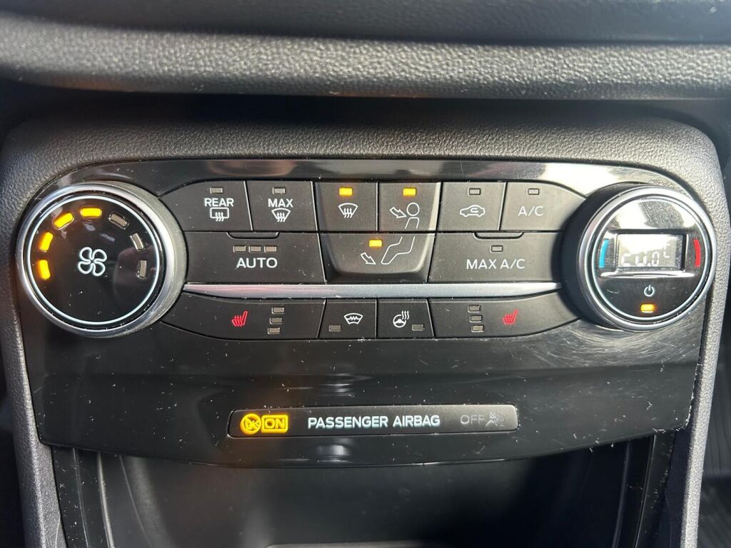 Ford Puma 2020 Musta