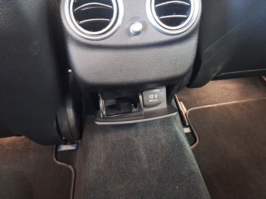 Mercedes-Benz E 2018 Valkoinen