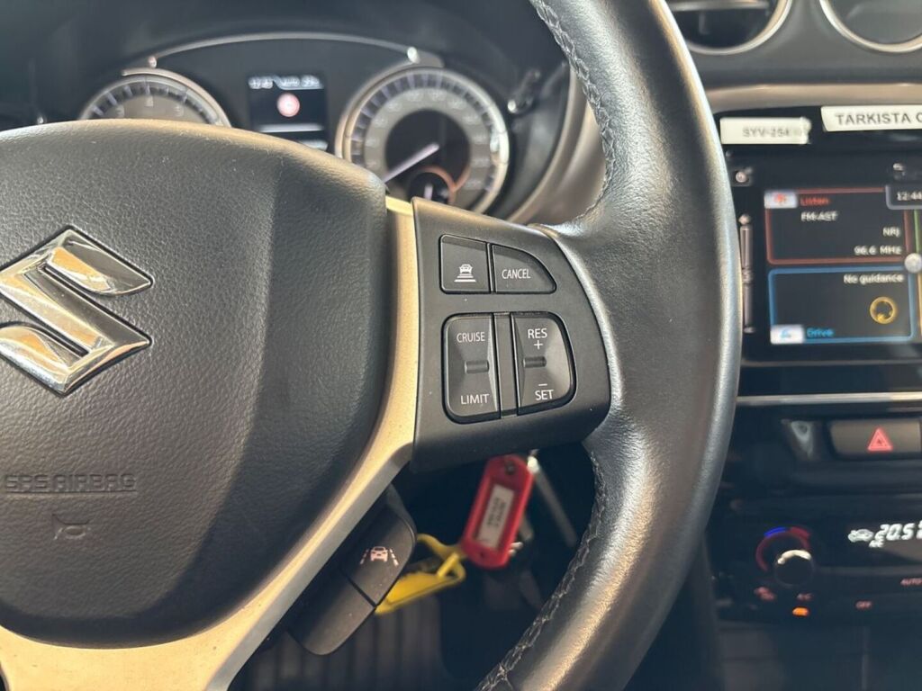 Suzuki Vitara 2021 Harmaa