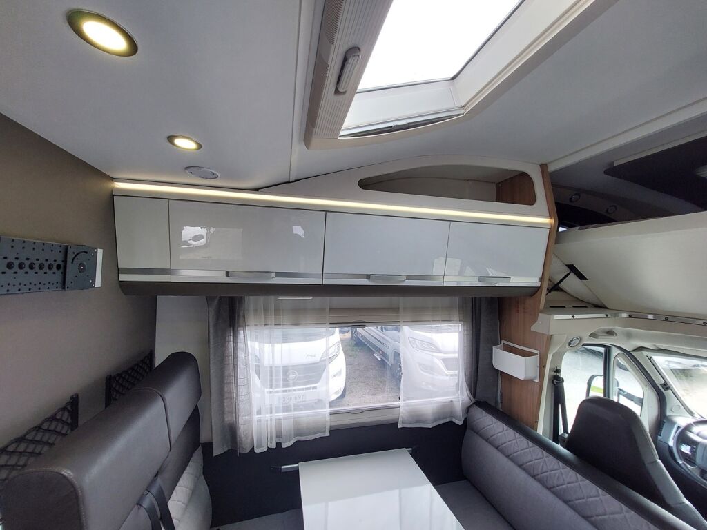 Adria Coral XL Plus 600 DP 2021 9