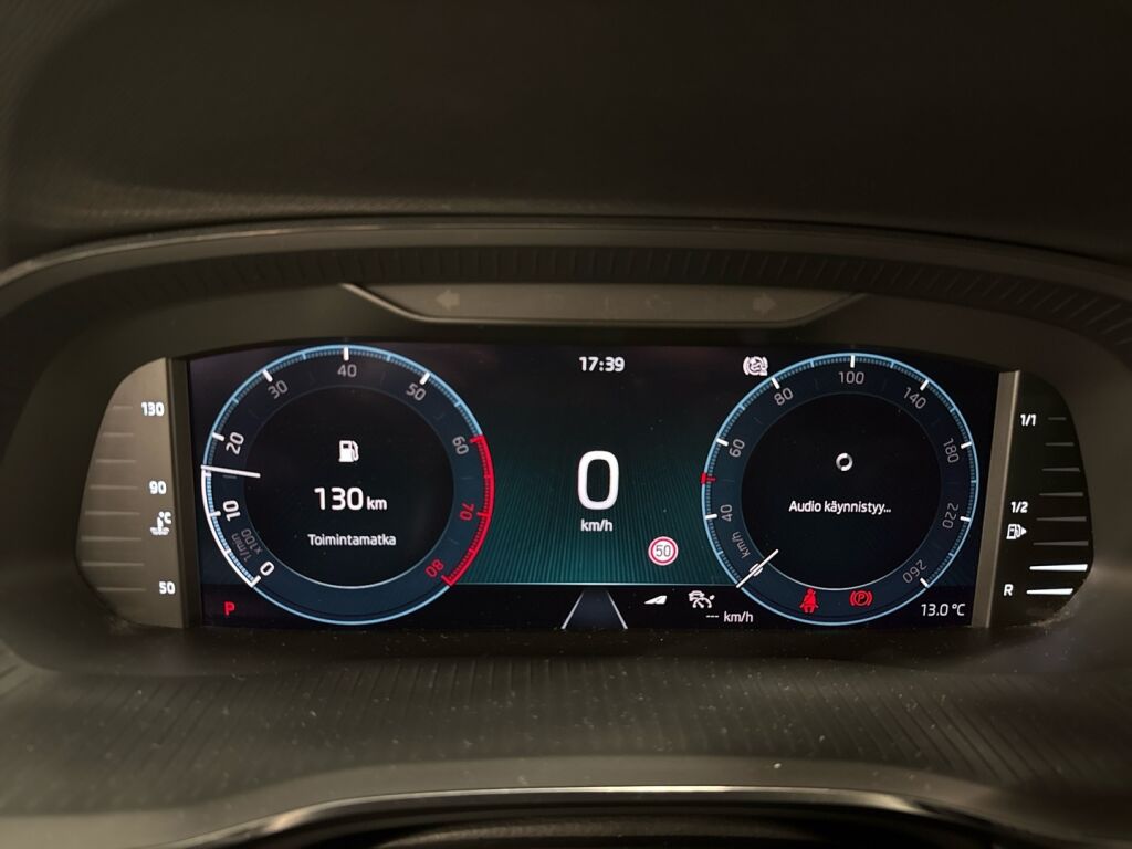 Skoda Octavia 2021 Valkoinen