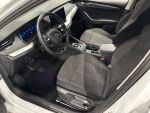 Skoda Octavia 2021 Valkoinen