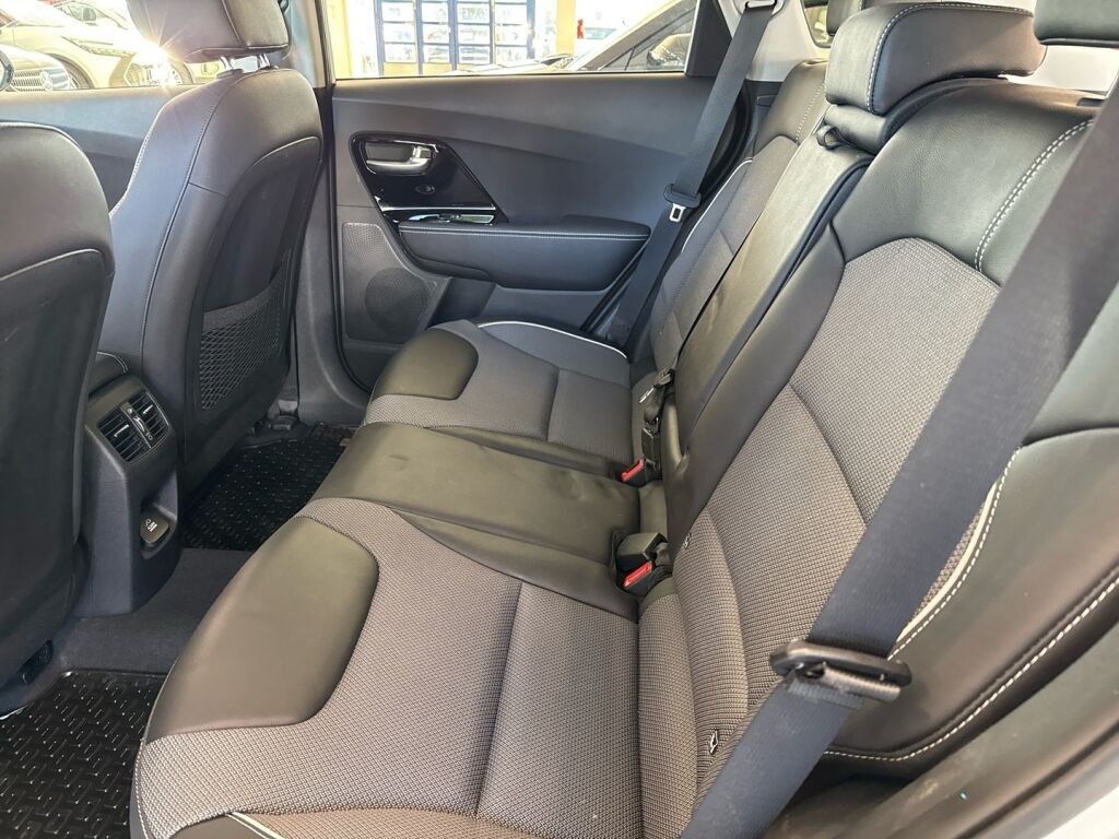 Kia Niro Electric 2021 Valkoinen