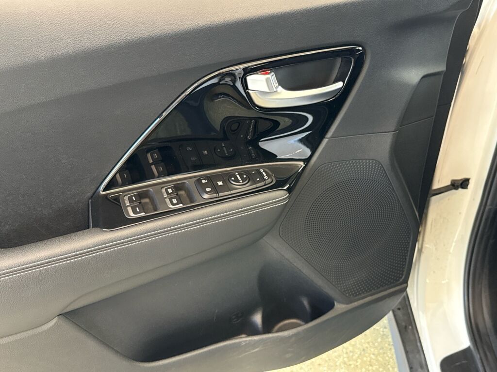 Kia Niro Electric 2021 Valkoinen