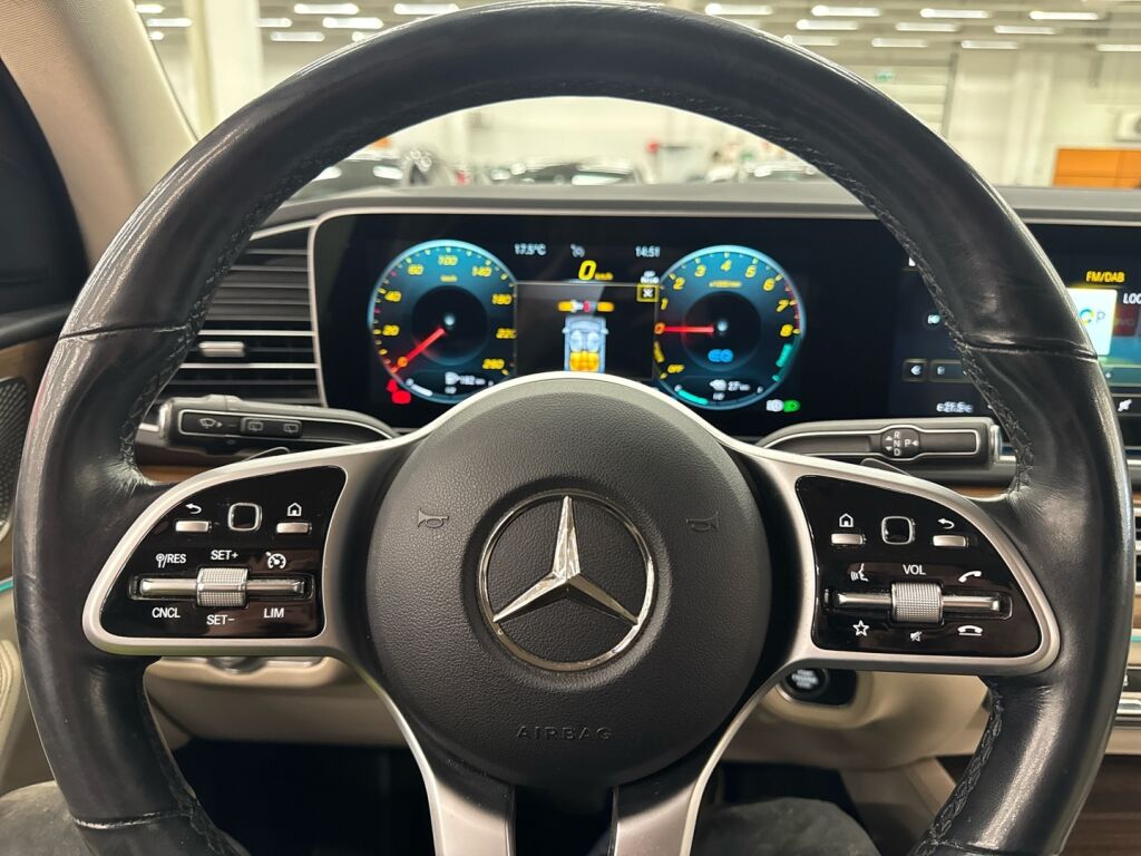 Mercedes-Benz GLE 2021 Musta