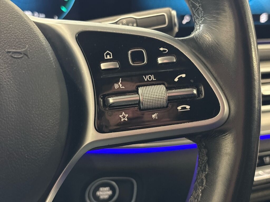 Mercedes-Benz GLE 2021 Musta