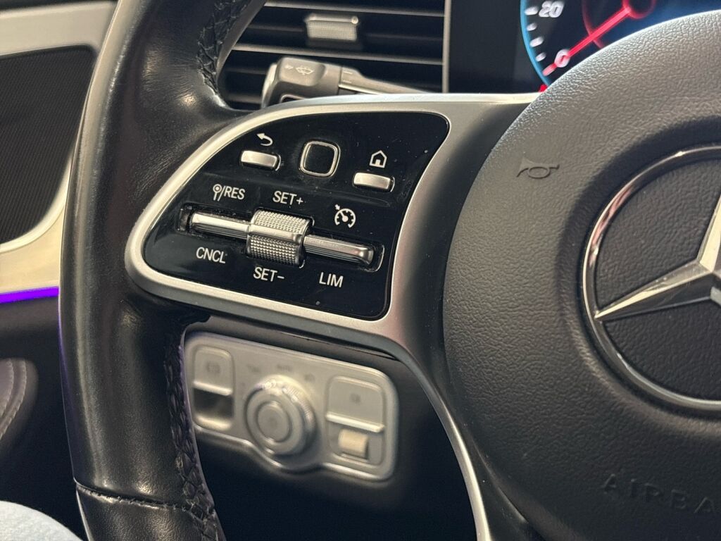 Mercedes-Benz GLE 2021 Musta