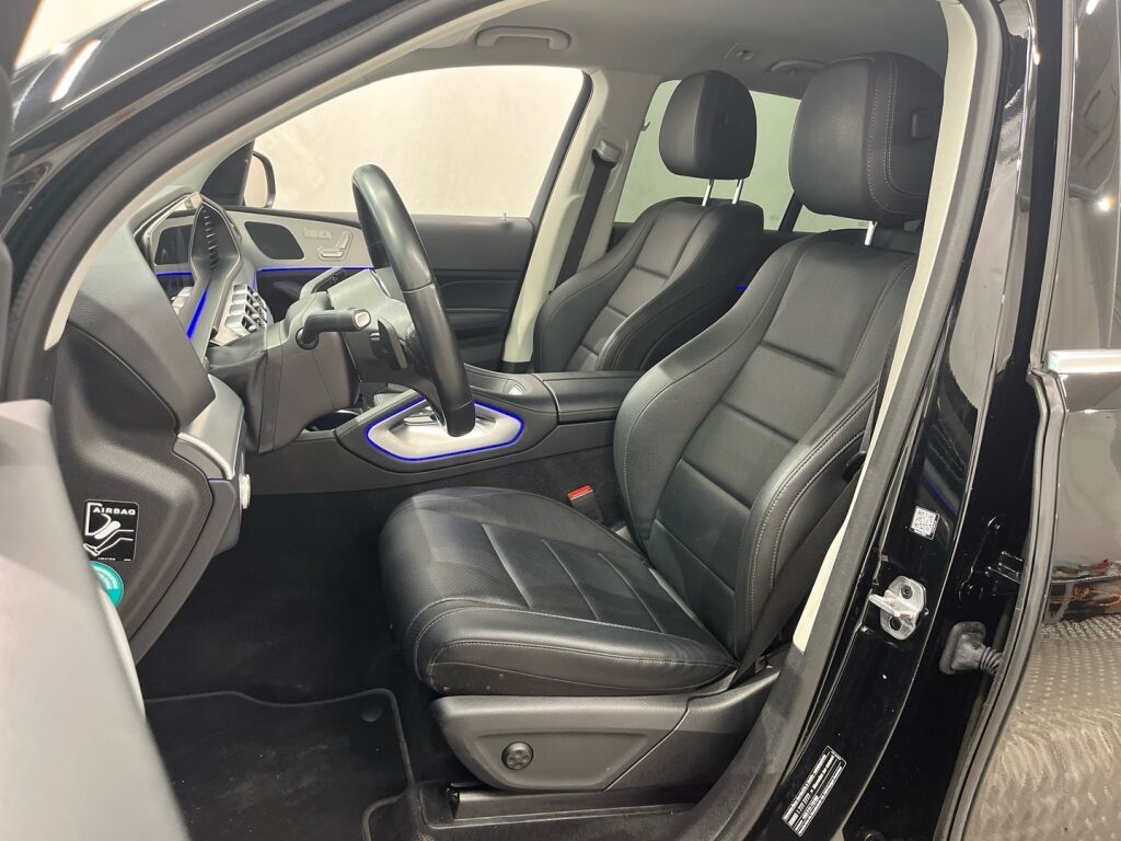 Mercedes-Benz GLE 2021 Musta