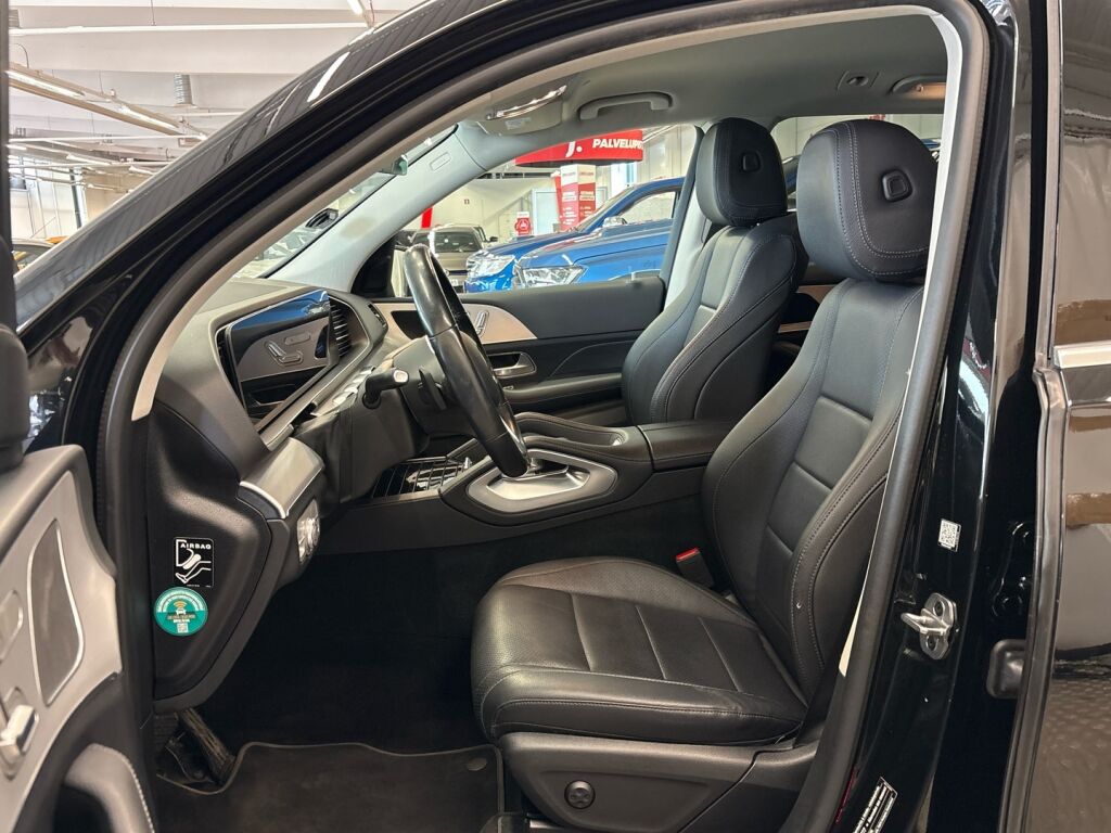 Mercedes-Benz GLE 2021 Musta