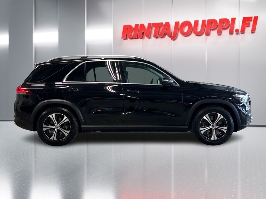 Mercedes-Benz GLE 2021 Musta