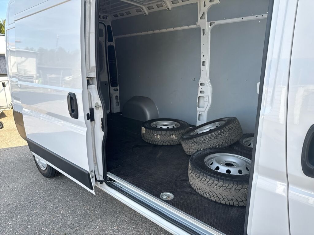 Citroen Jumper 2023 Valkoinen