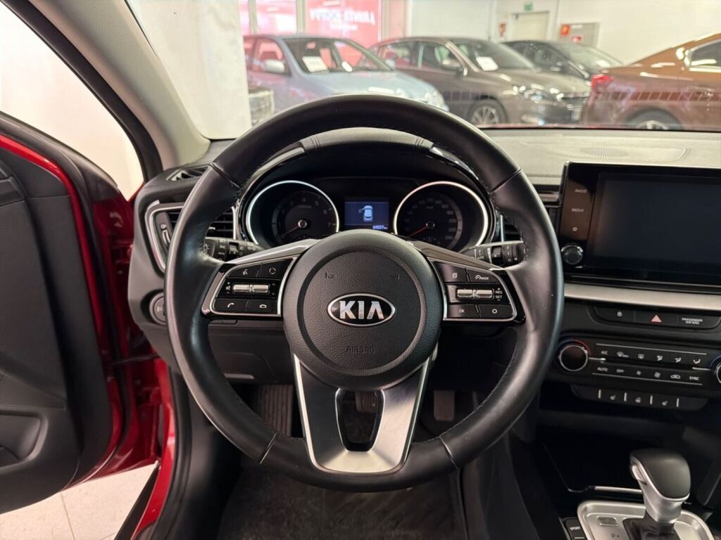 Kia XCeed 2021 Punainen