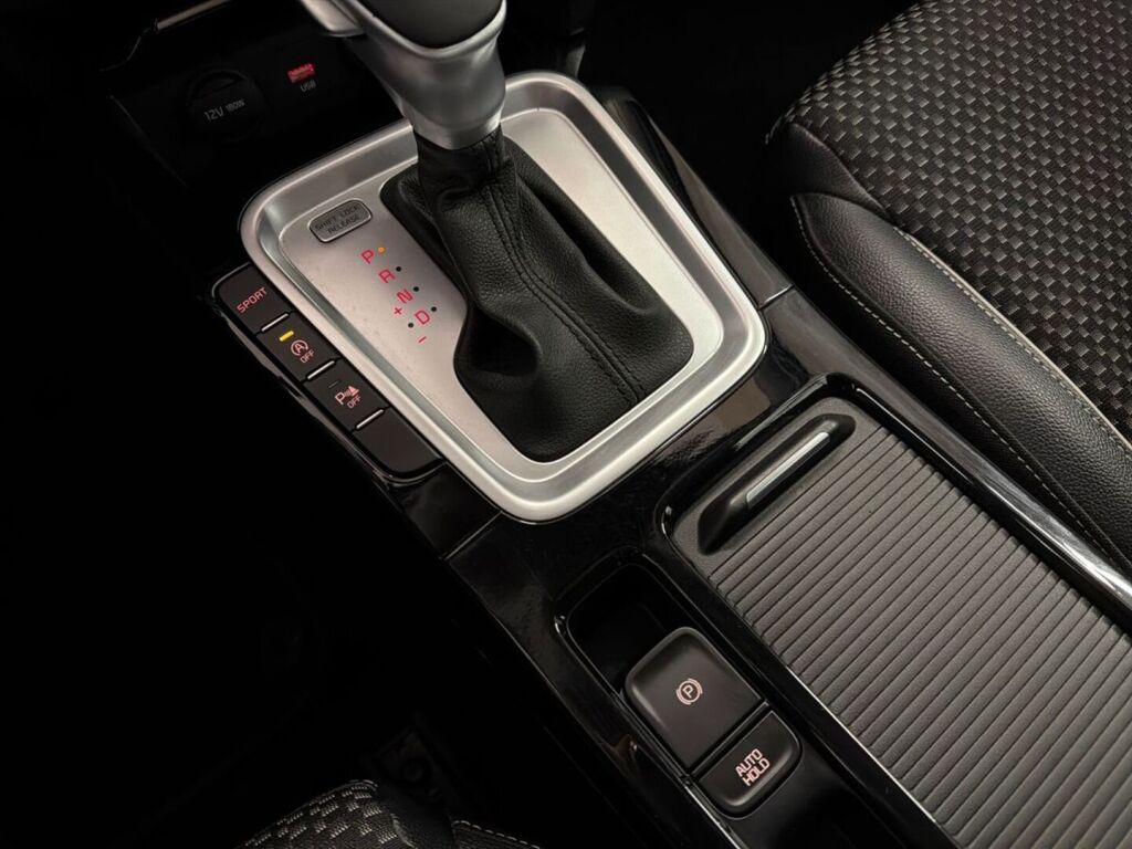 Kia XCeed 2021 Punainen