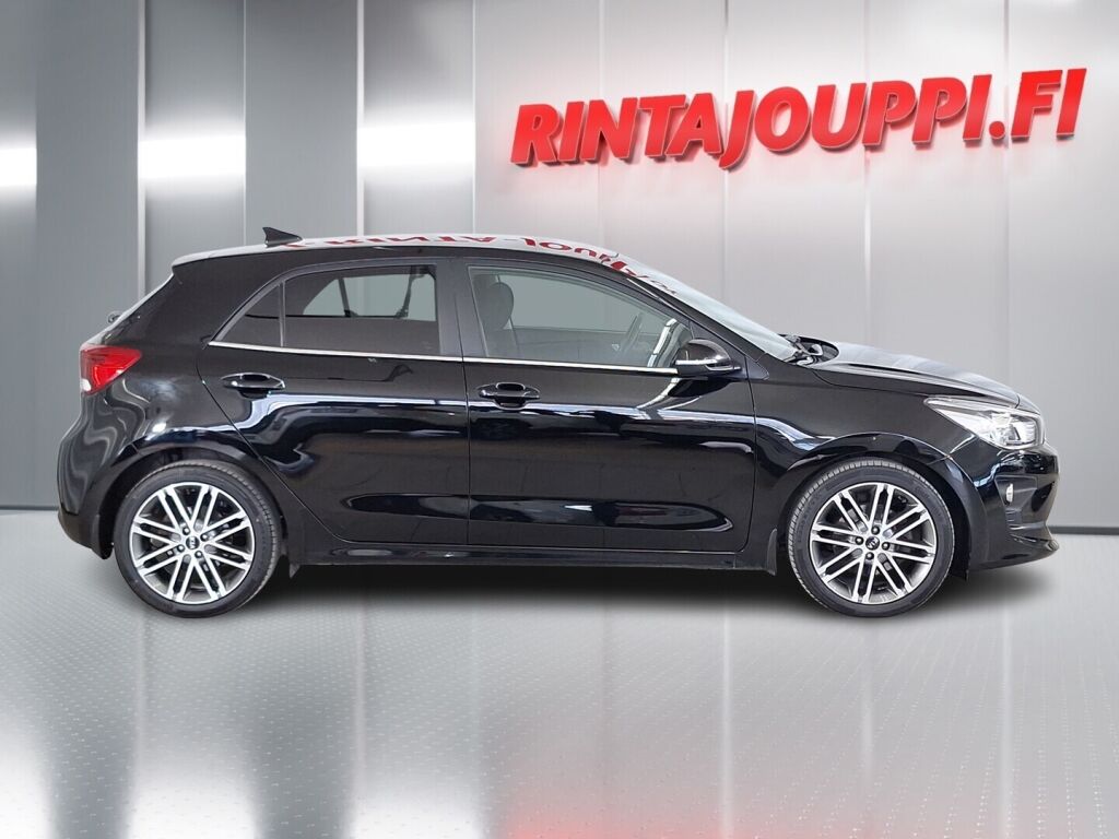 Kia Rio 2021 Musta