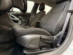 Opel Astra 2021 Valkoinen