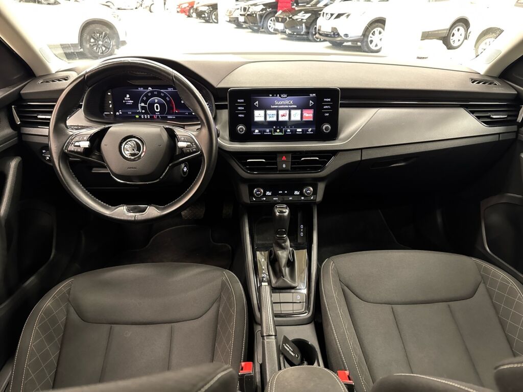 Skoda Scala 2021 Sininen