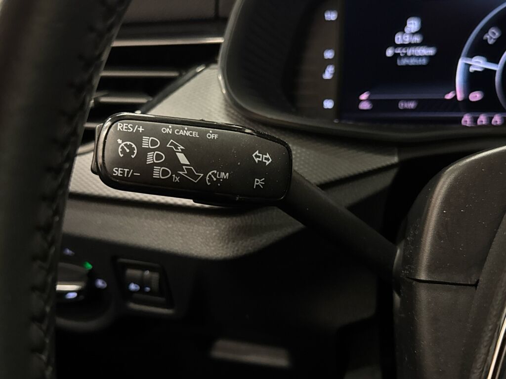 Skoda Scala 2021 Sininen