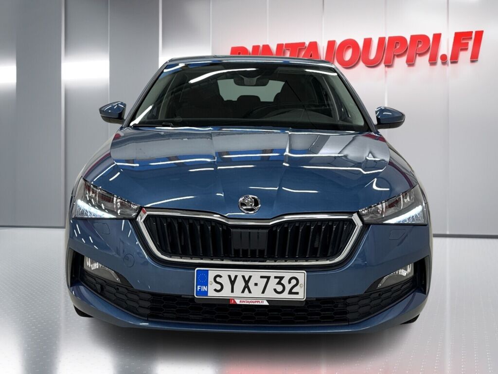 Skoda Scala 2021 Sininen