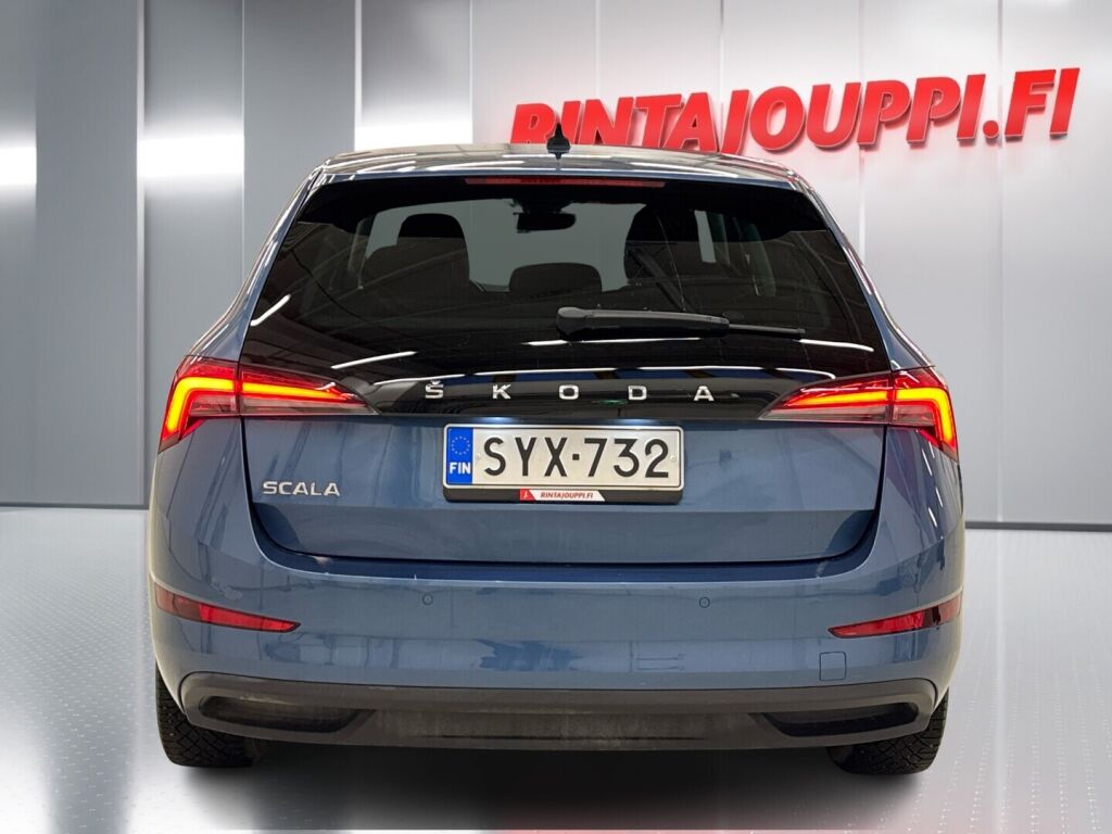 Skoda Scala 2021 Sininen