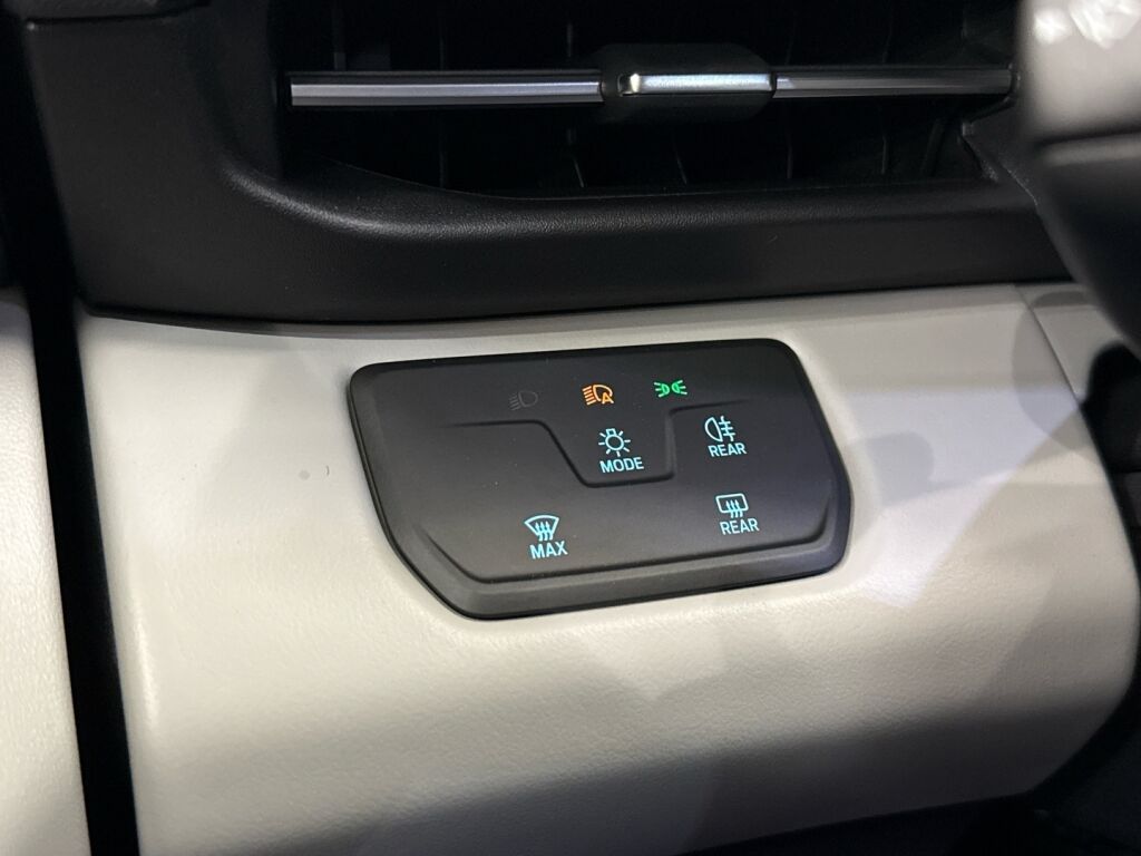 Ford Explorer 2026 Sininen