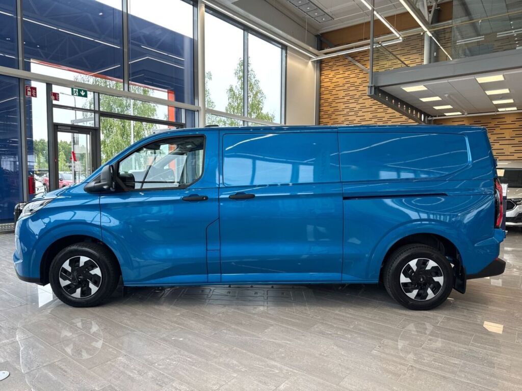Ford Transit Custom 2026 Digital Aqua Blue