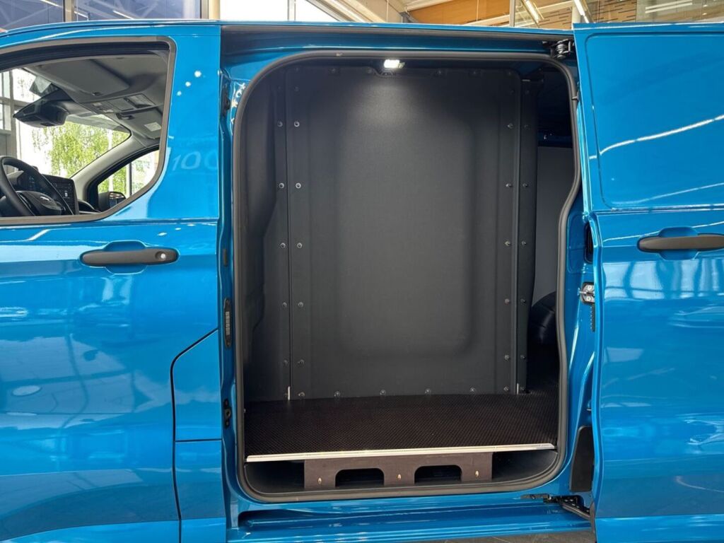 Ford Transit Custom 2026 Digital Aqua Blue