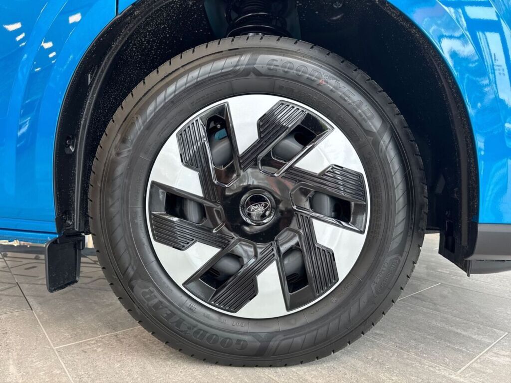 Ford Transit Custom 2026 Digital Aqua Blue