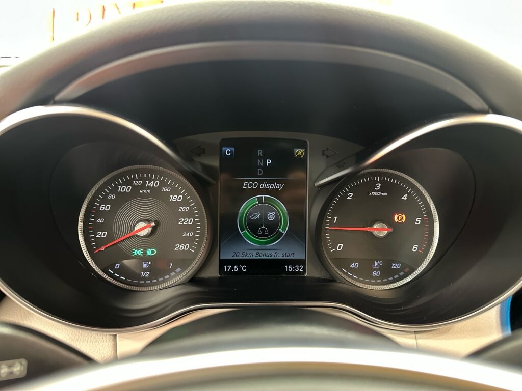 Mercedes-Benz C 2016 Hopea