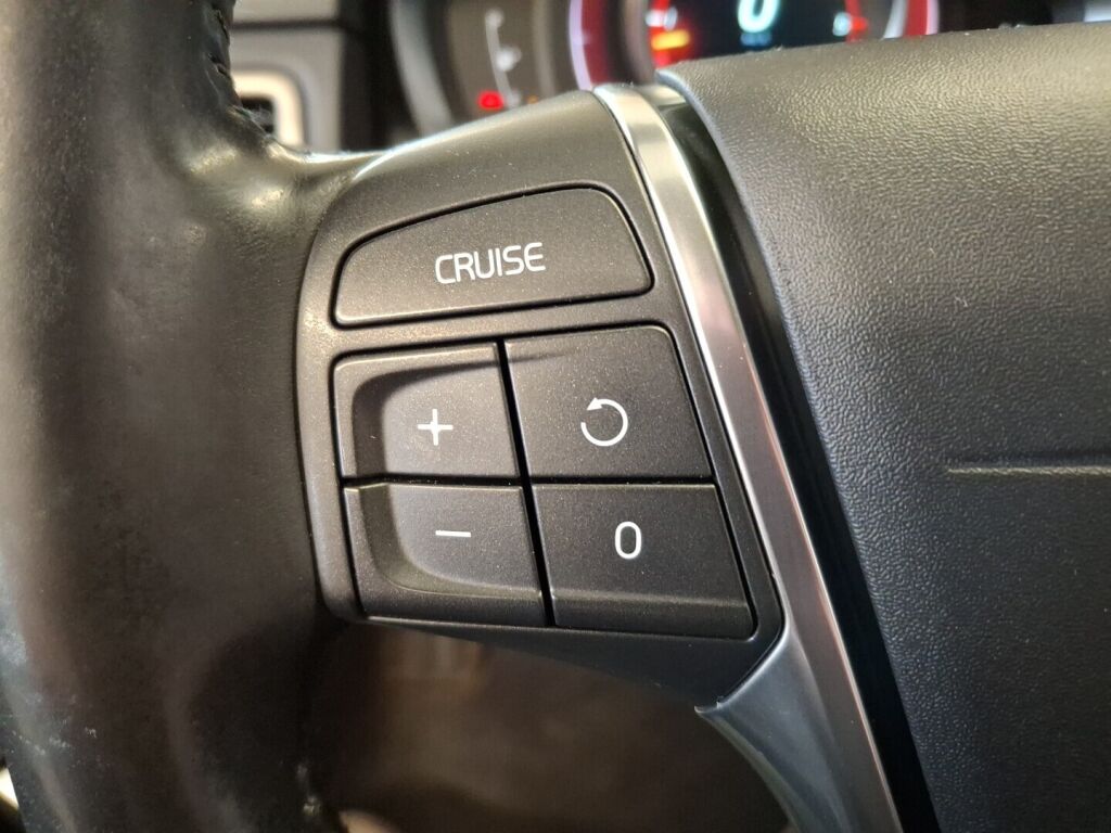 Volvo XC70 2014 Sininen