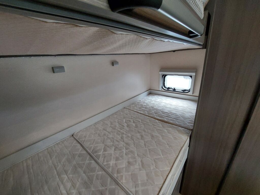 Hobby Optima Ontour T65 HKM 2021 Valkoinen