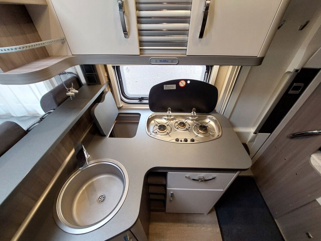 Hobby Optima Ontour T65 HKM 2021 Valkoinen