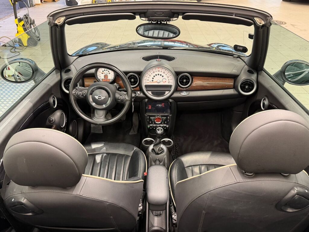 Mini Cooper 2011 Vihreä